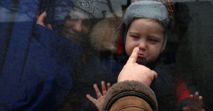 ООН: Щохвилини 55 дітей України стають біженцями 